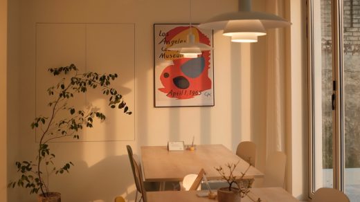 Photo Dining table